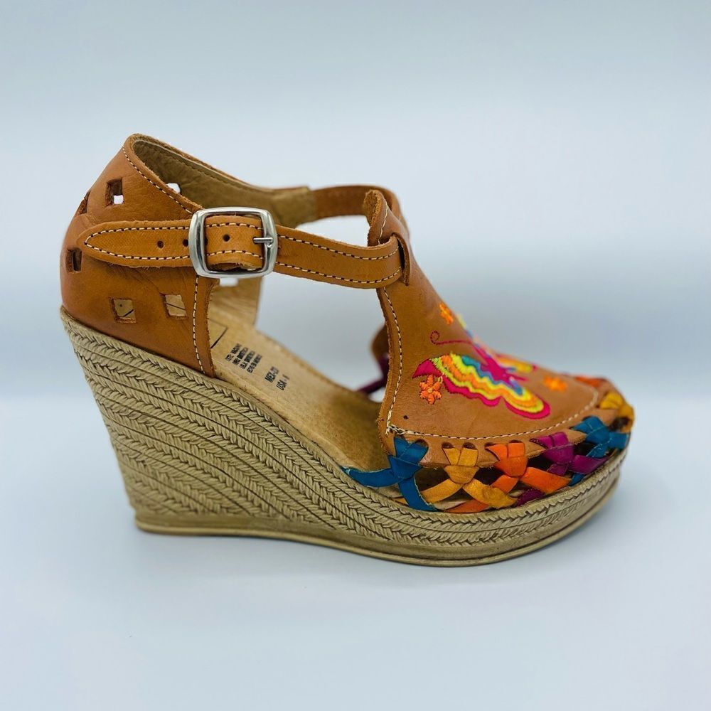 Handmade Butterfly Wedges  - Picture 3 of 6
